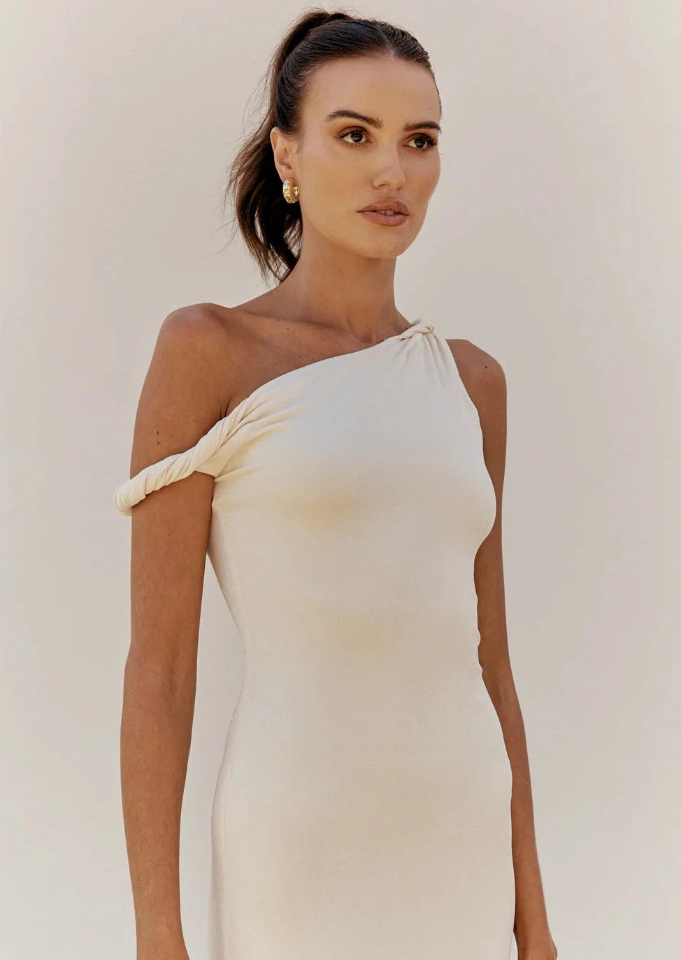 THE LONG POPPY DRESS CREAM