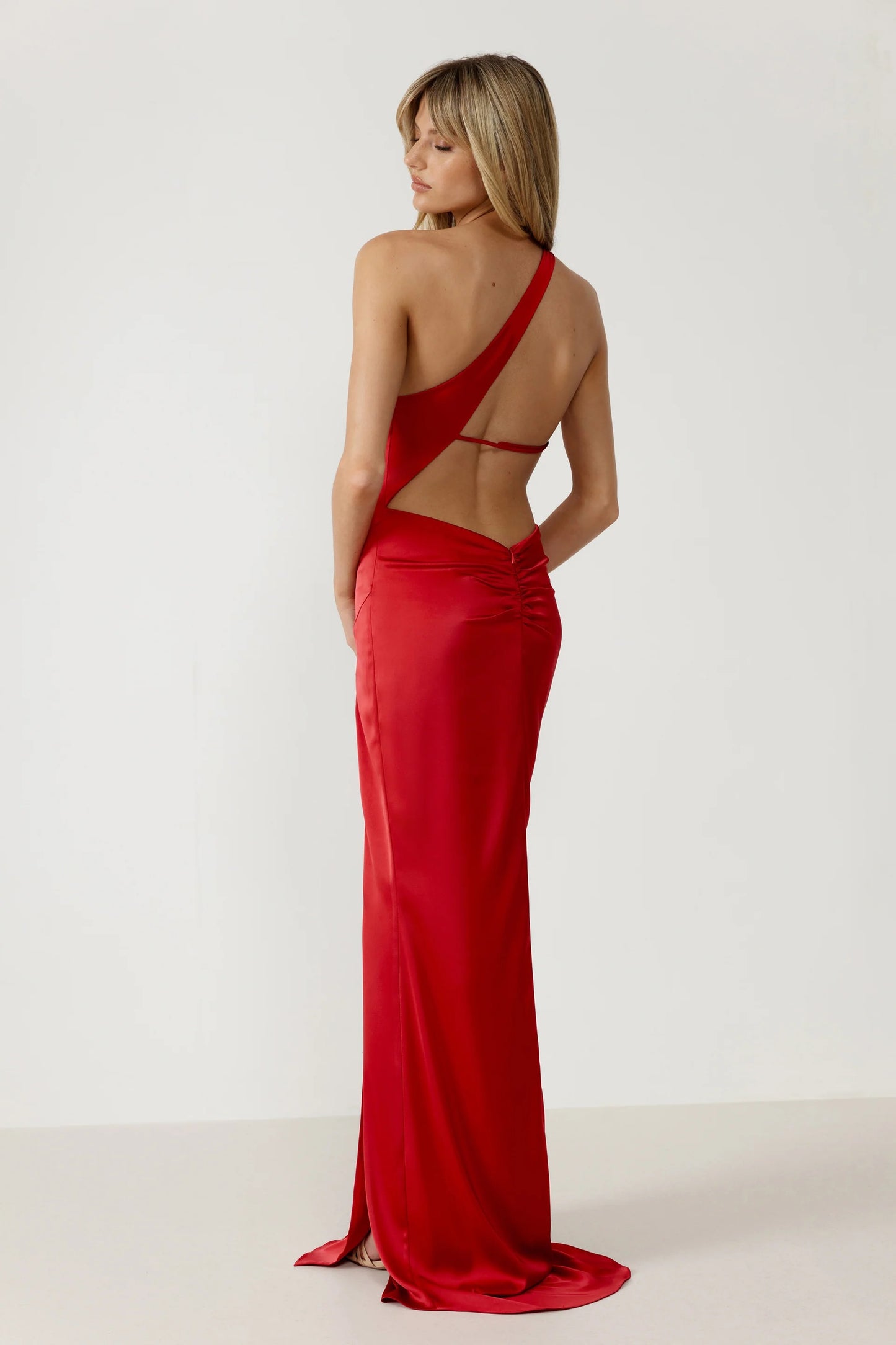 NATALYA MAXI RED - need info